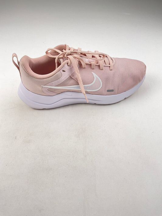 Tenis rosado Nike dow..