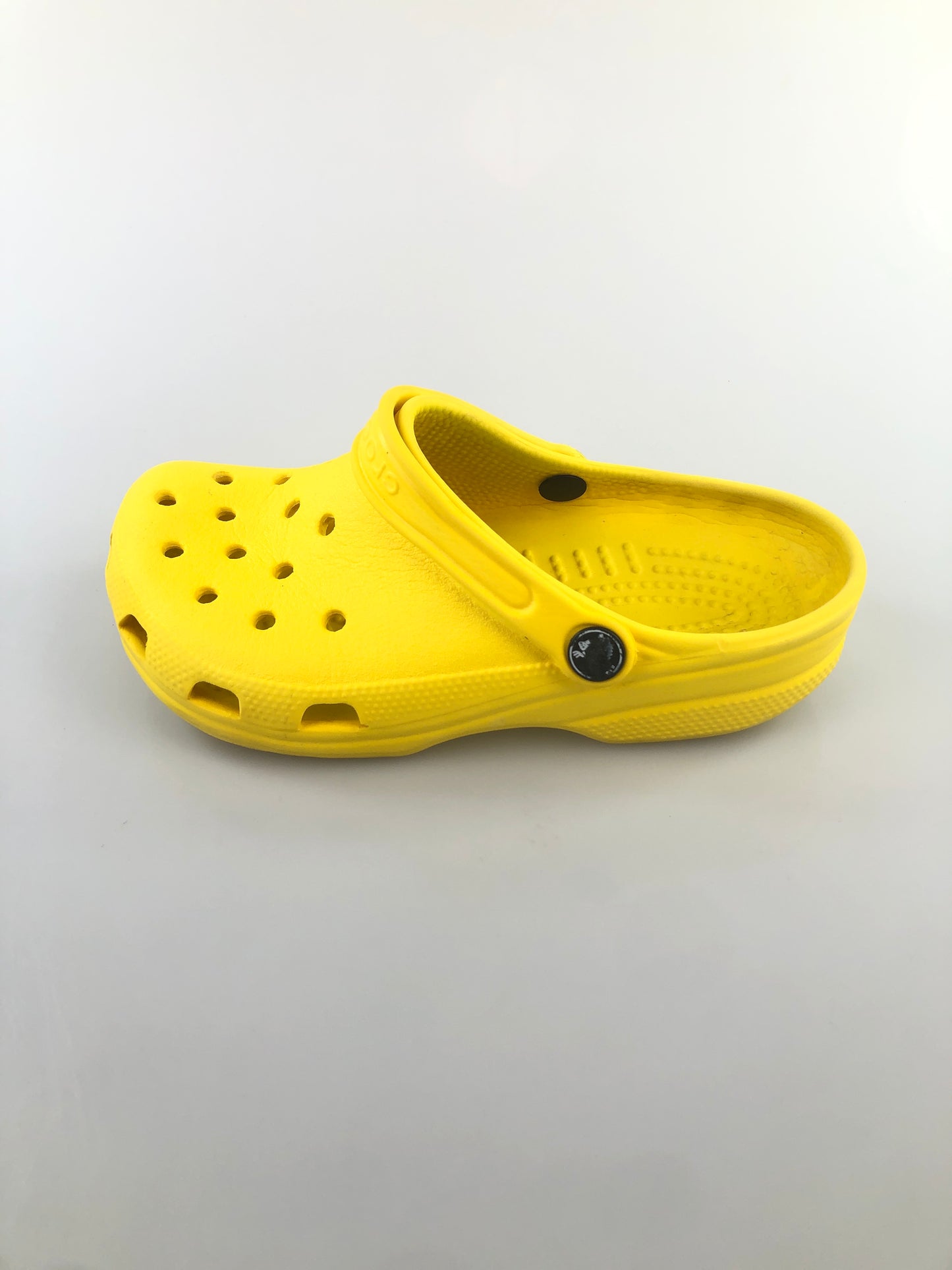 Sandalia Crocs Amarillo