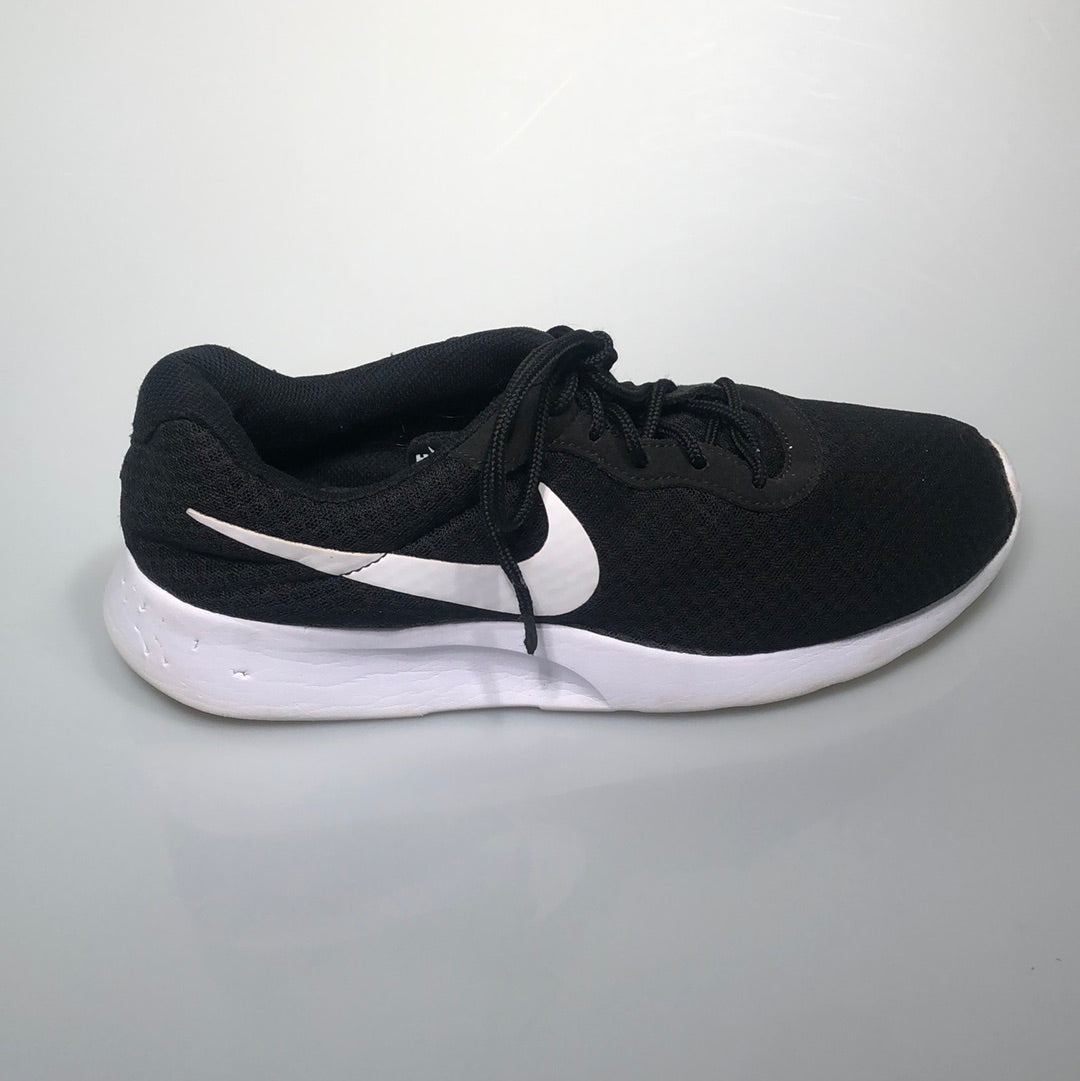 Tenis Negro Nike
