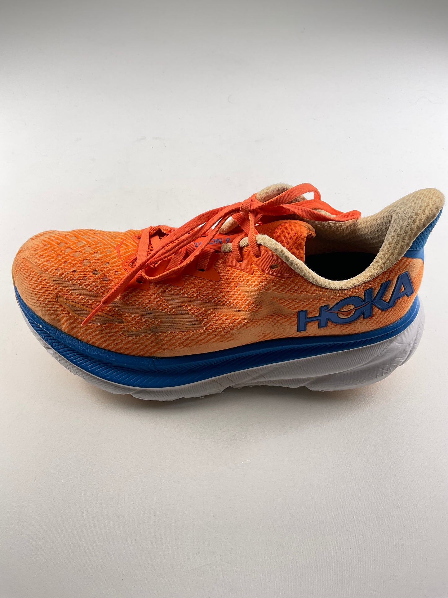 Tenis Naranja Deportivo Hoka