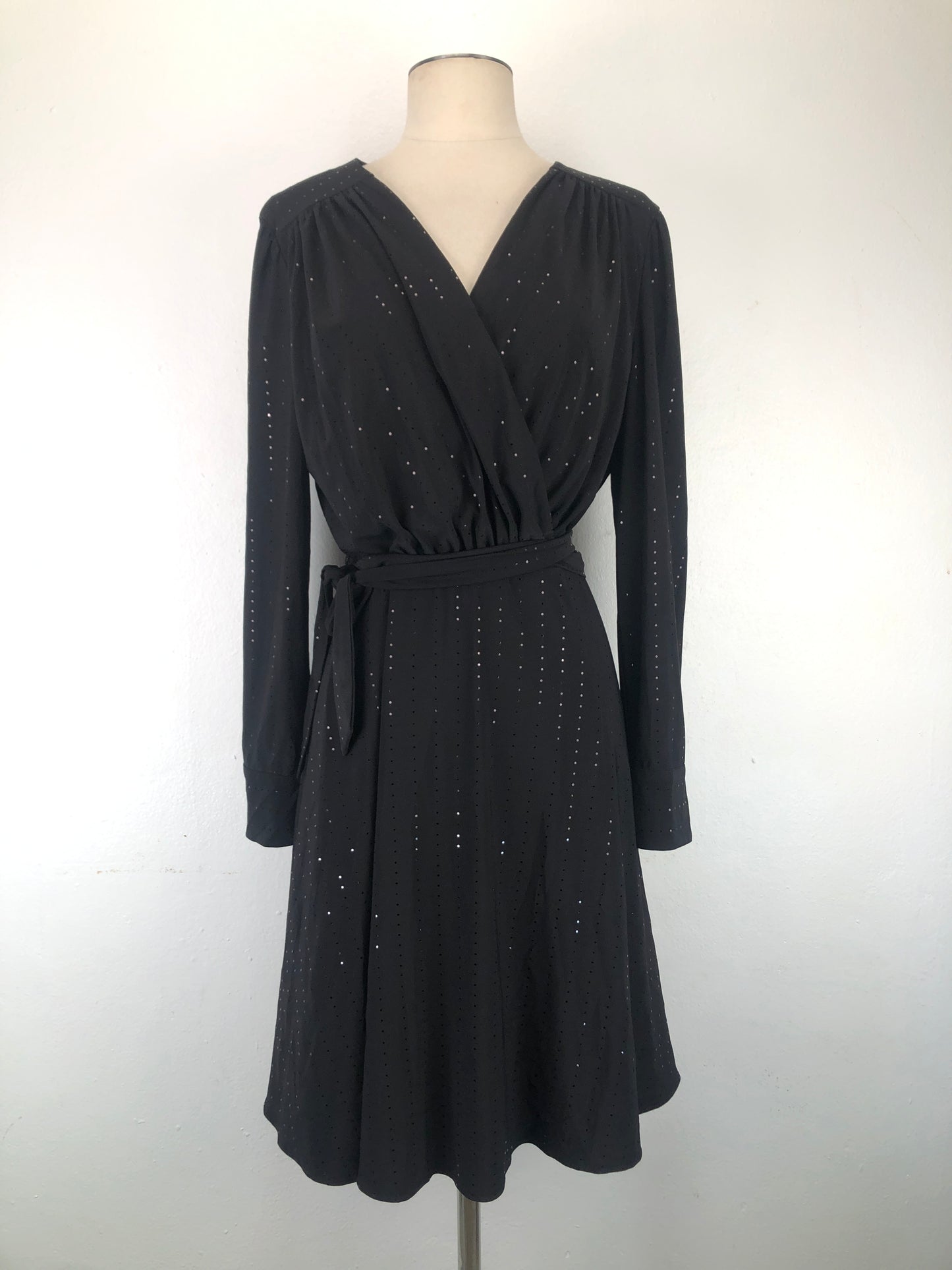 Vestido Negro de Brillo Dkny