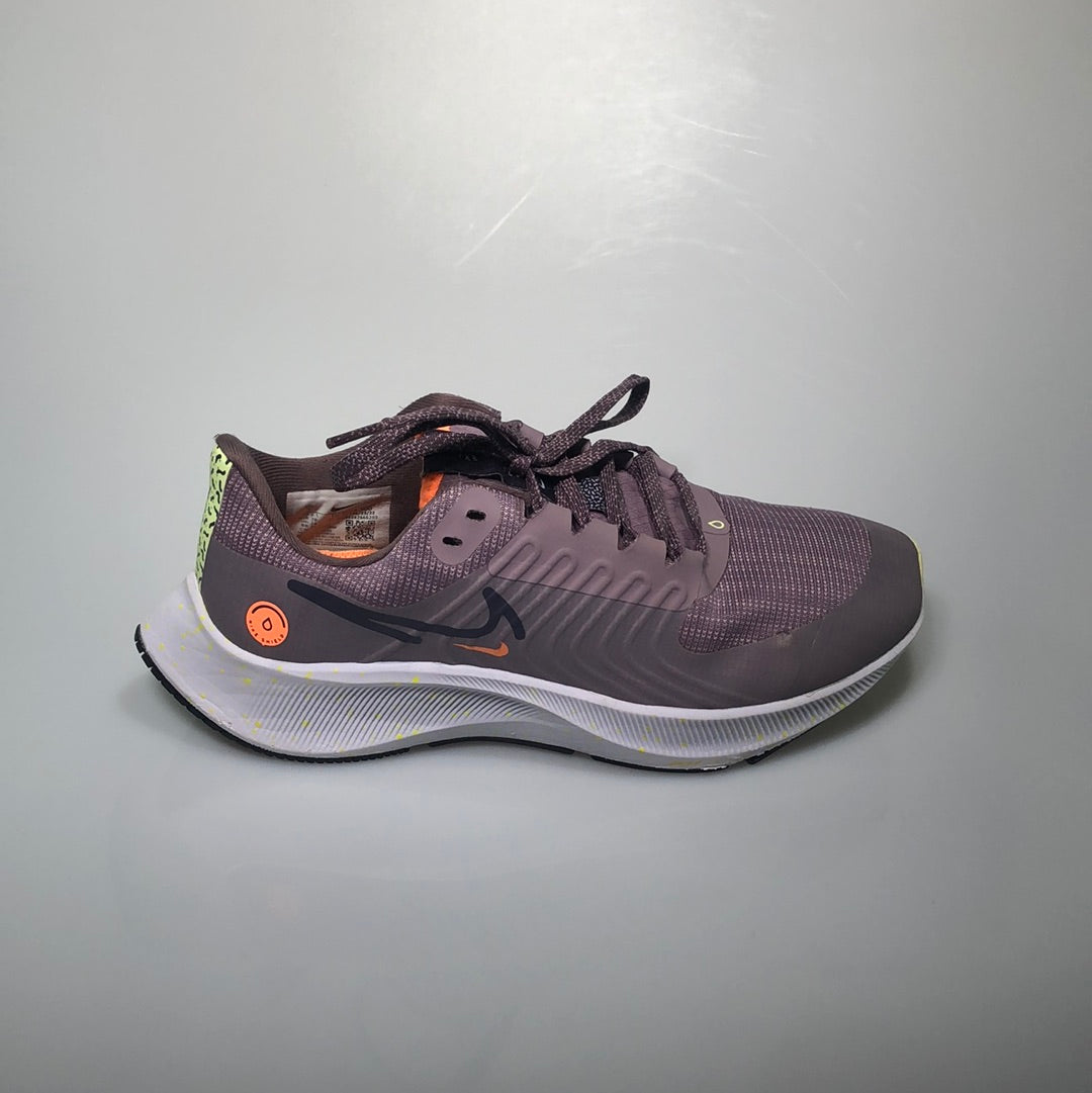 Tenis Nike Shield