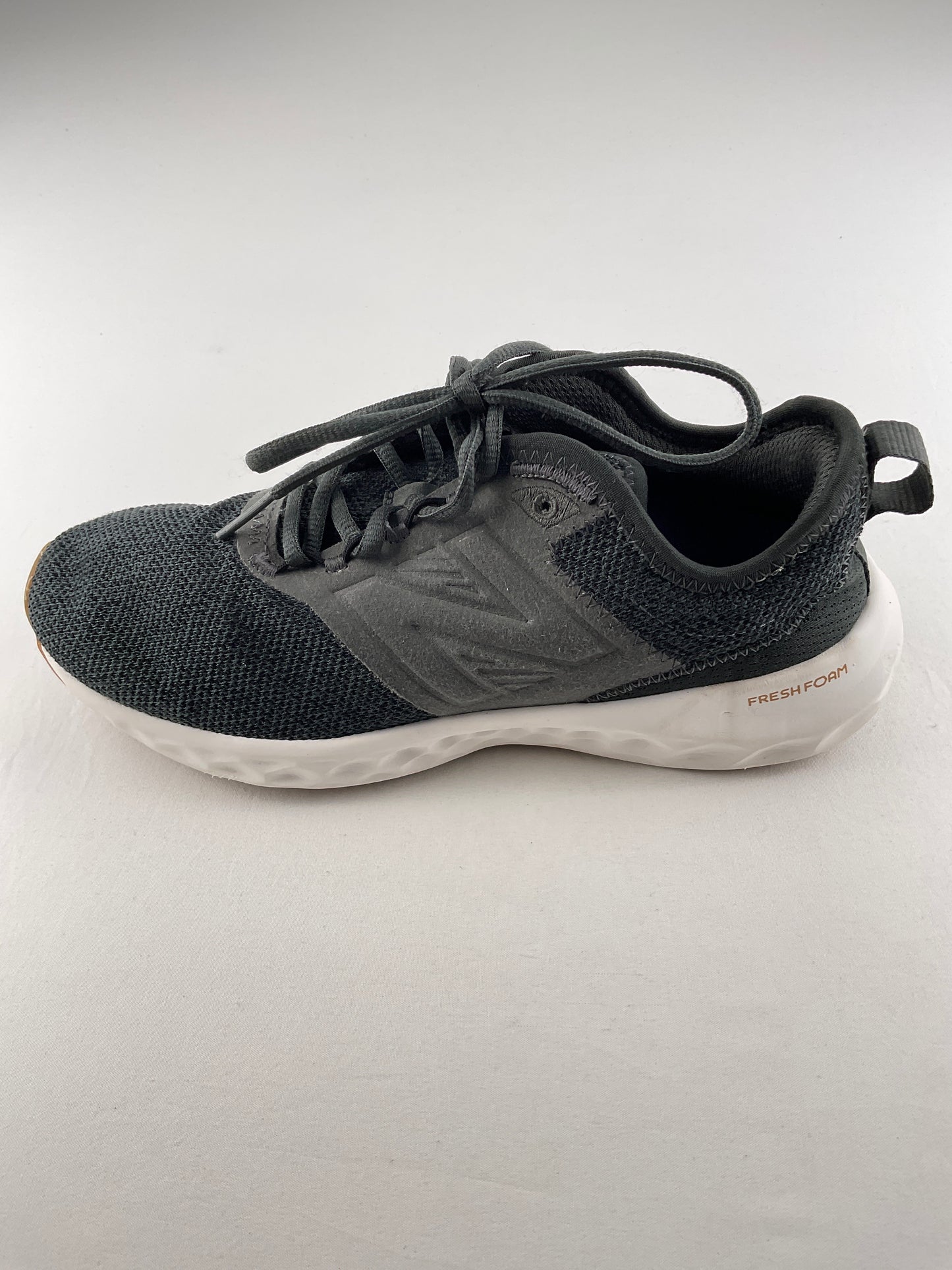 Tenis Gris Deportivo New Balance