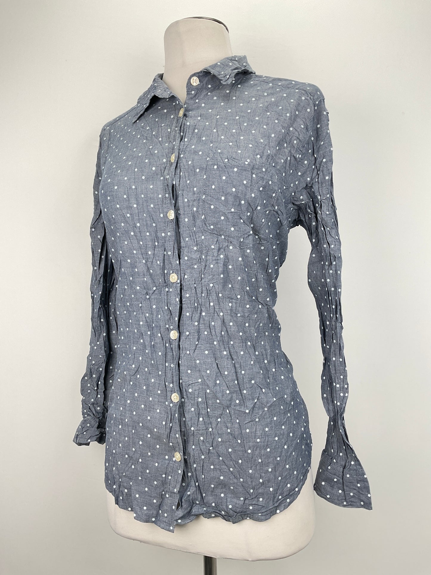 Camisa Gris de Lunares Liz Claiborne