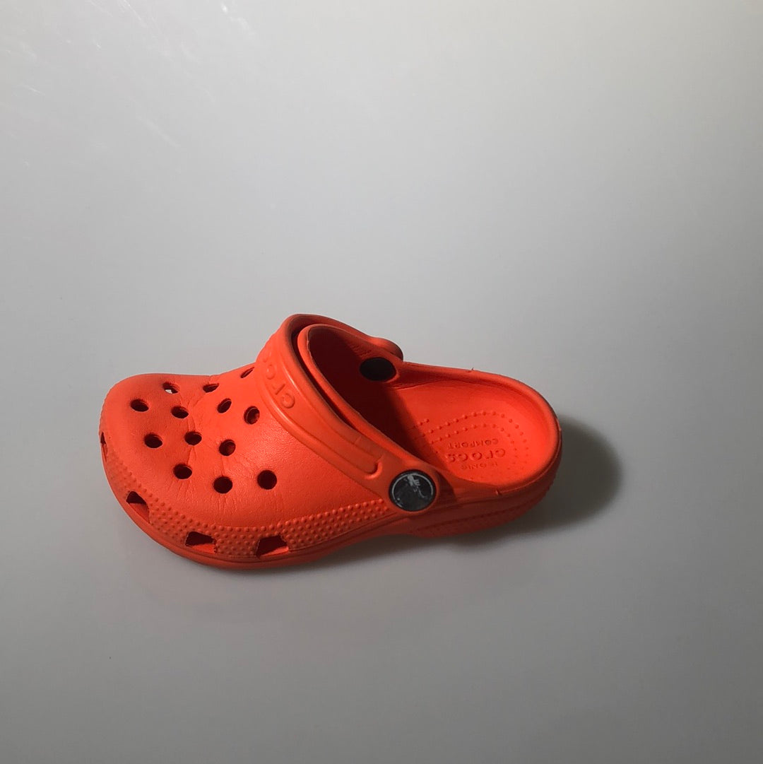 Sandalia Naranja Crocs