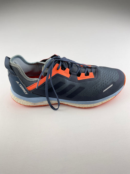 Tenis Gris Deportivo Adidas