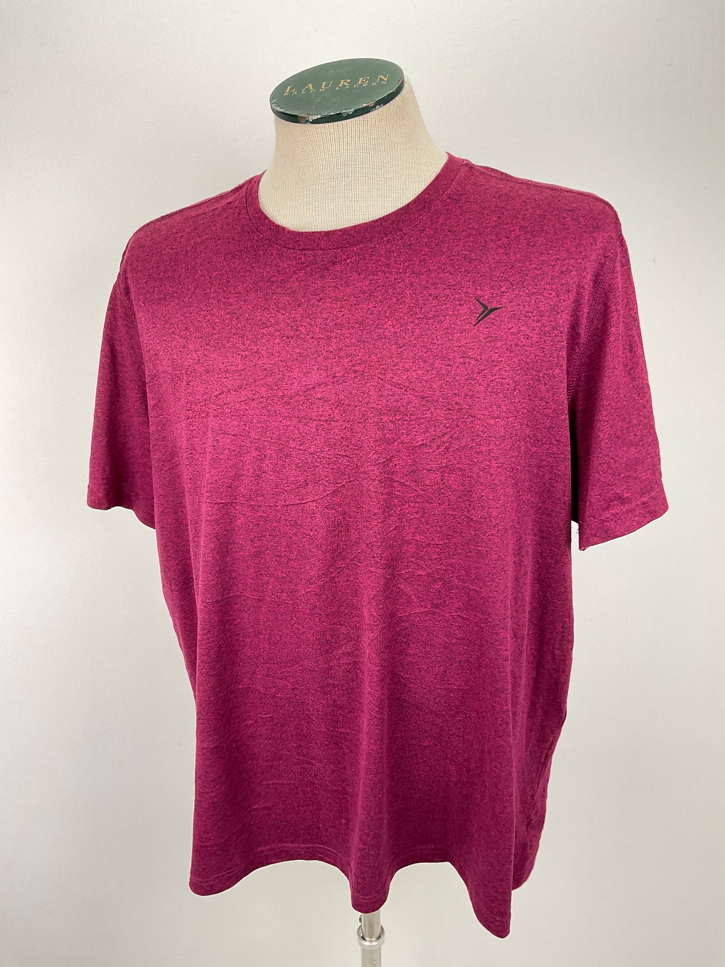Camiseta Rojo vino Old Navy