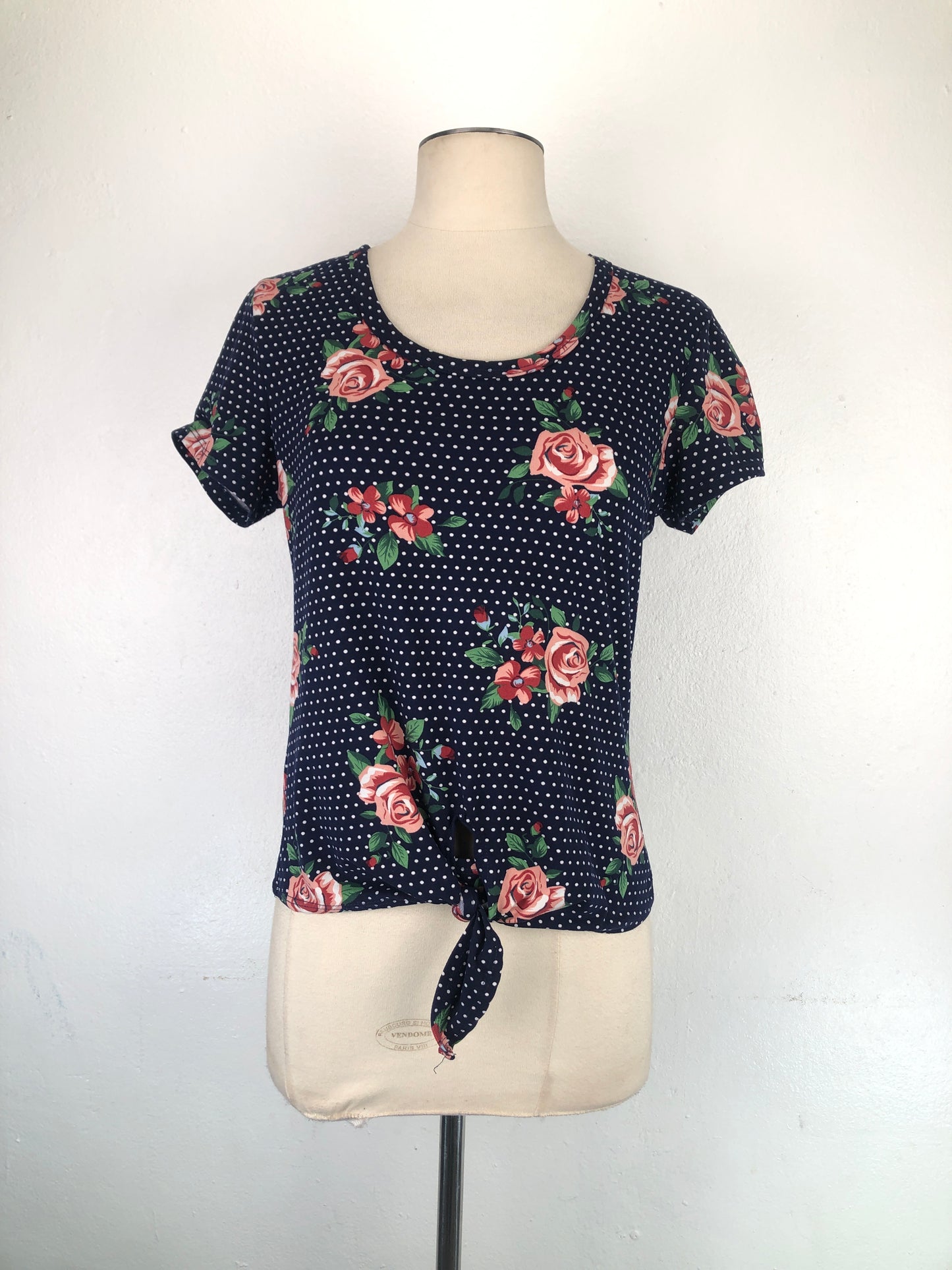Blusa azul Marino Lunares De Flores Rue 21