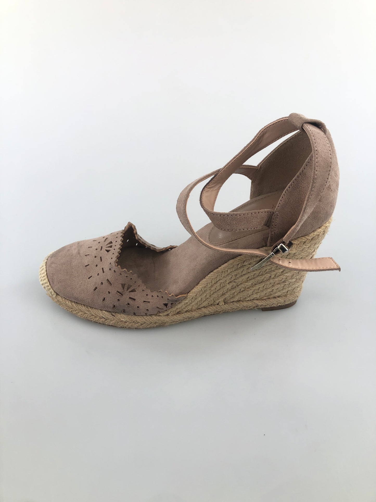 Zapatilla Crema de Plataforma Kelly Katie