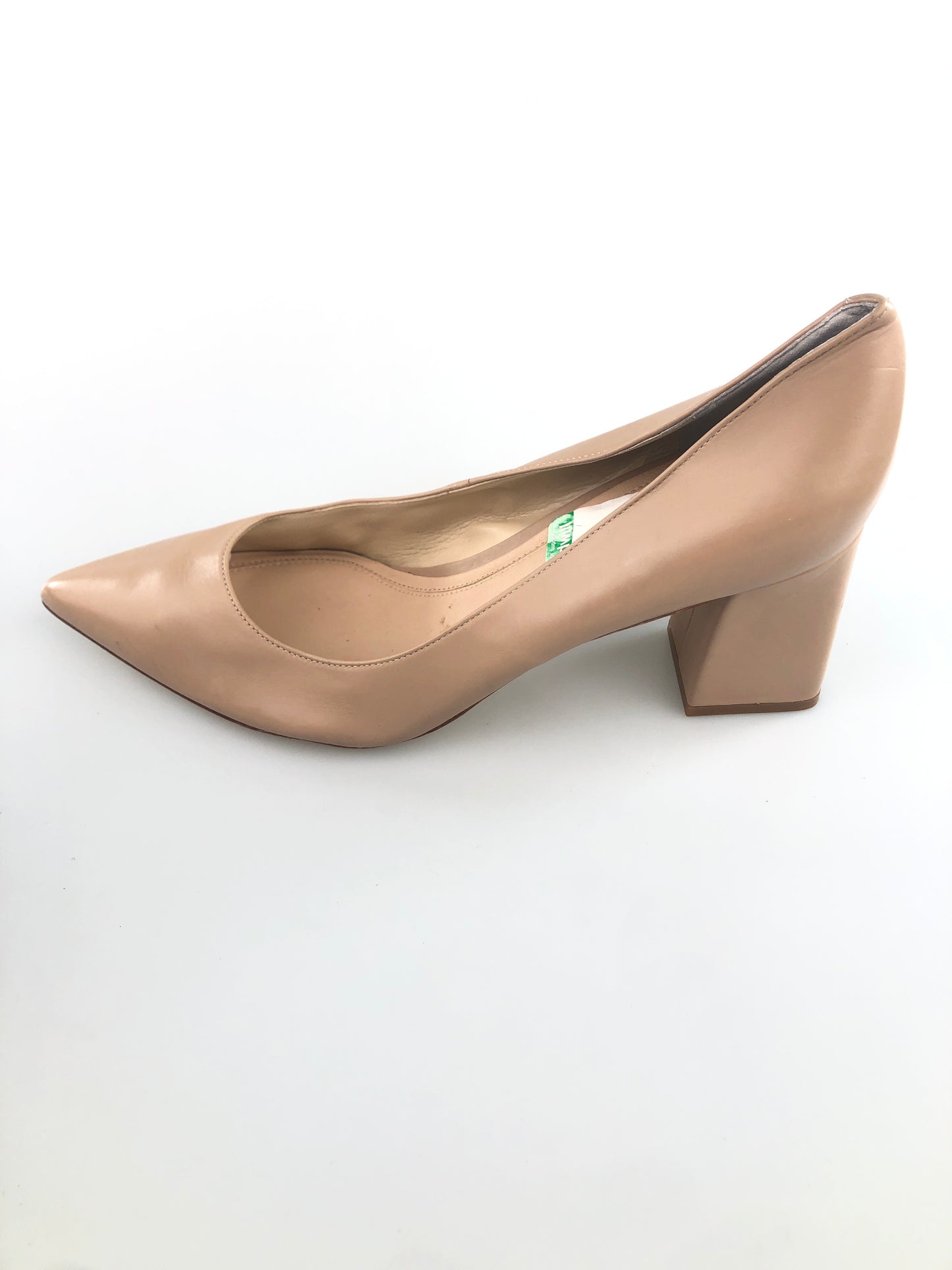 Zapatos Crema Marc Fisher