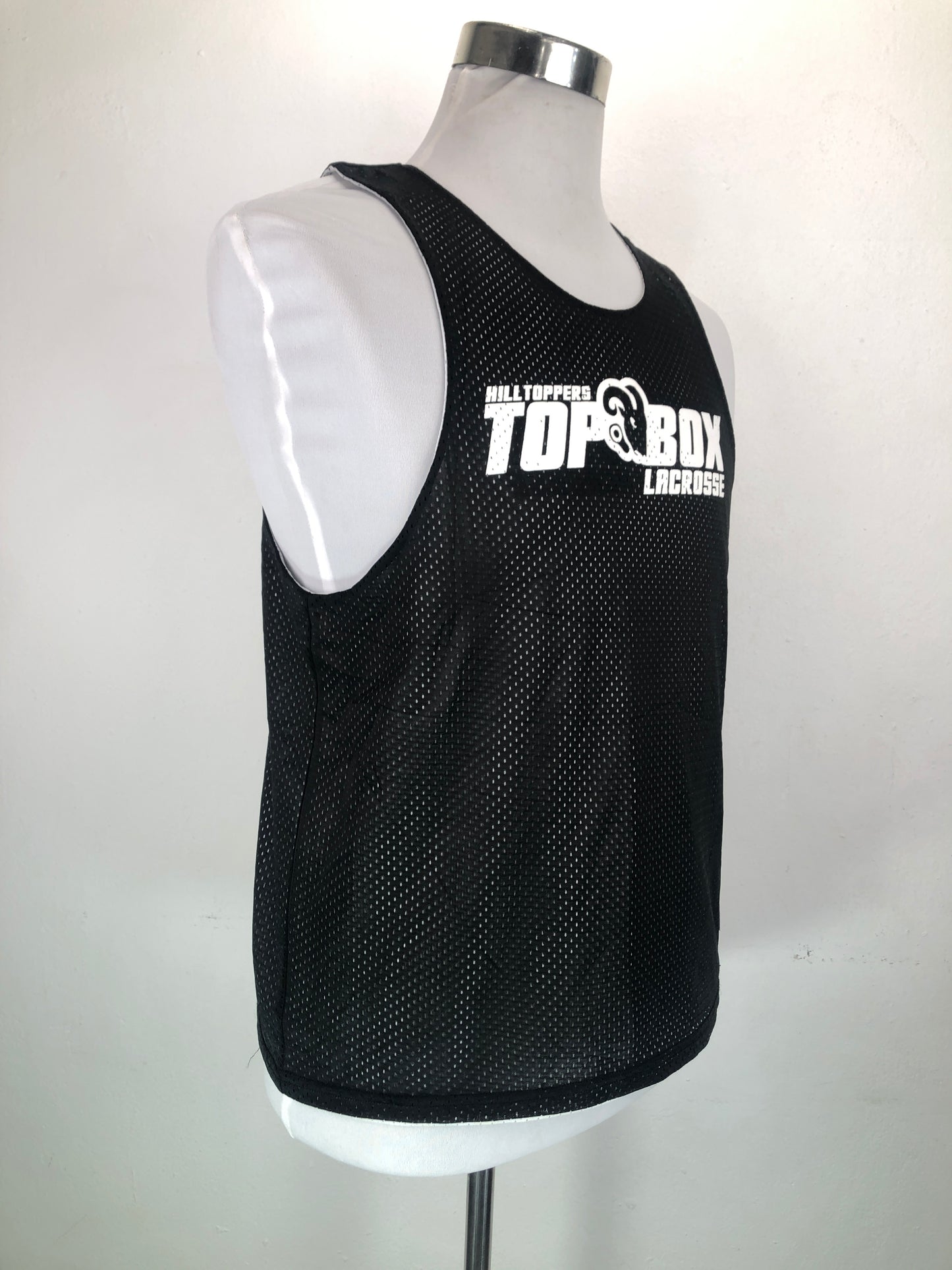 Camiseta Negro Deportivo Aue son