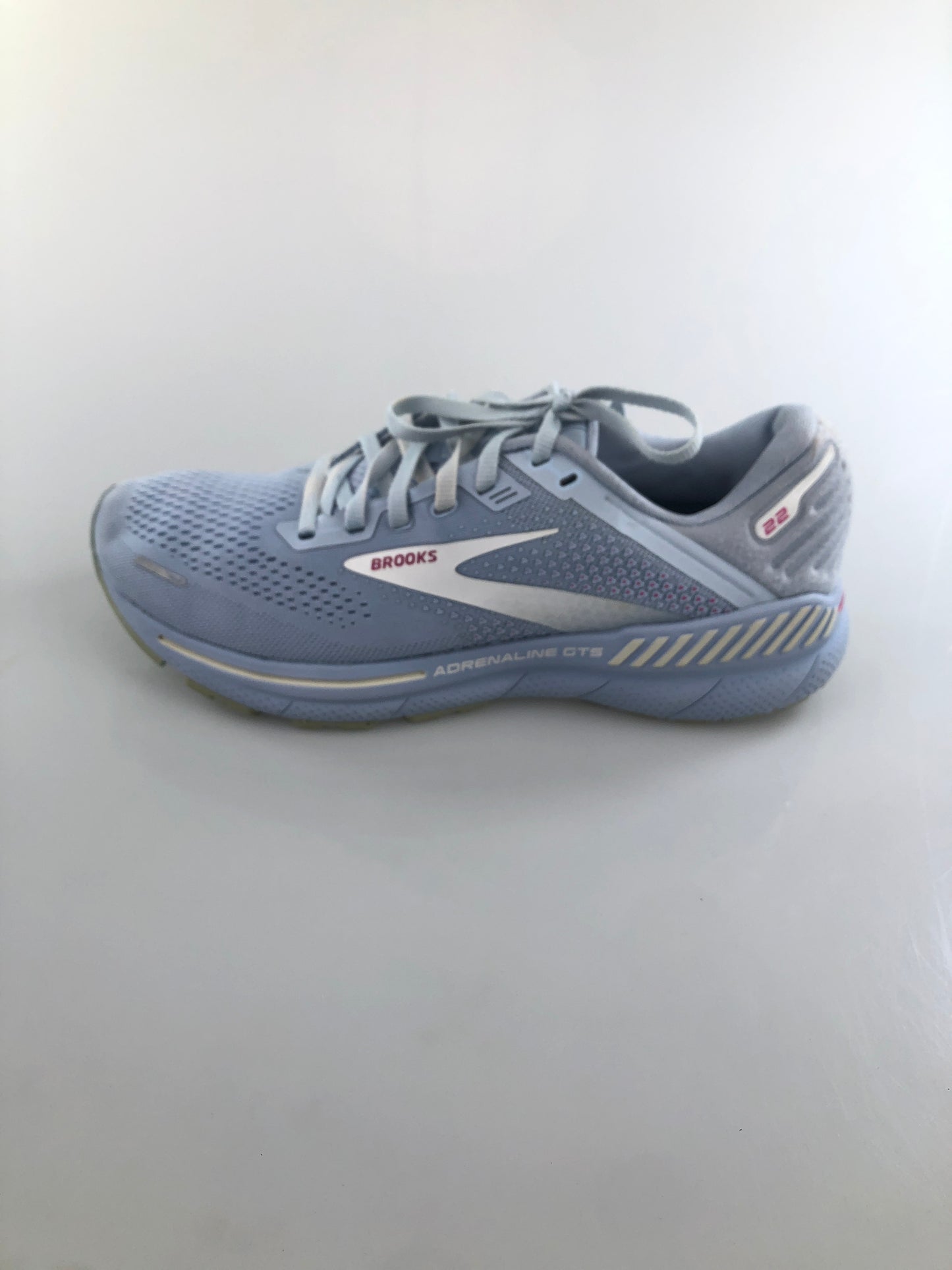 Tenis Azul claro Deportivo Brooks
