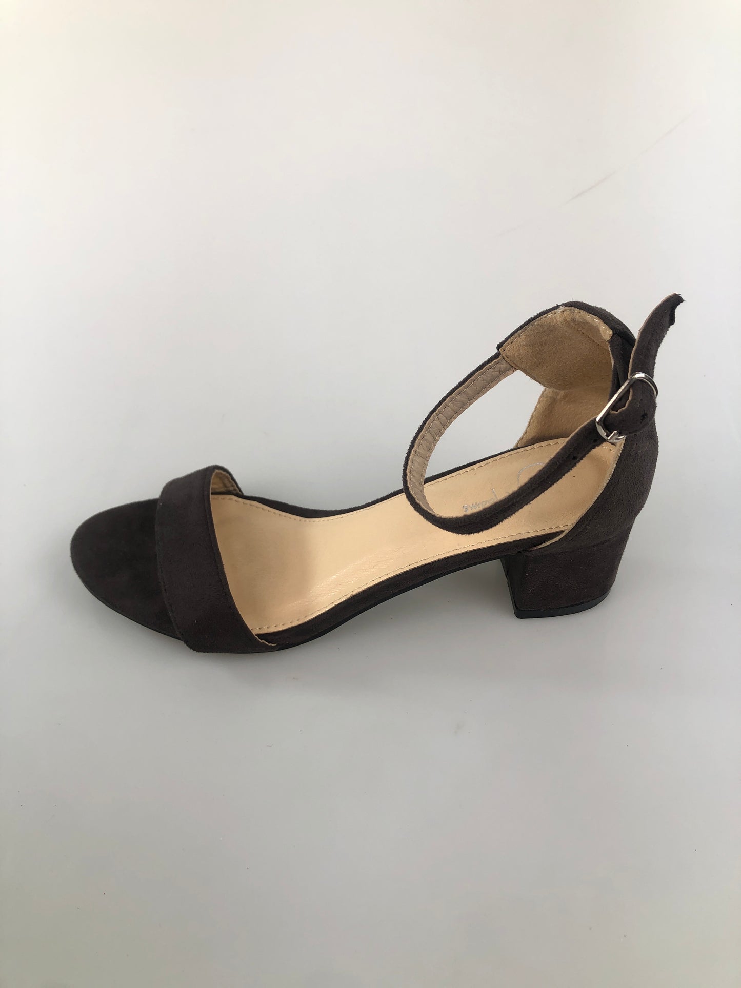 Zapatilla Gris de Tacon J.Adans