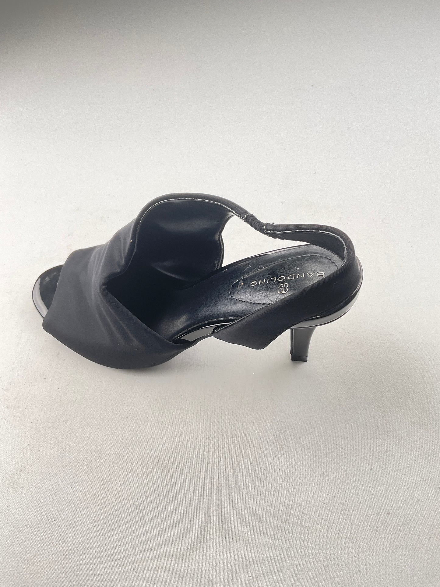 Zapatilla negro Bandolino