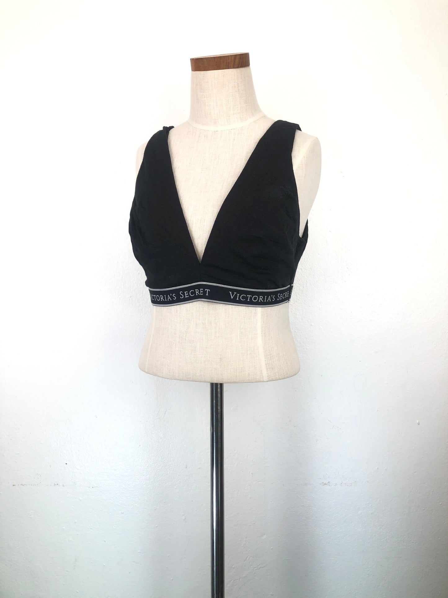 Blusita Negro Deportivo victora s Secret