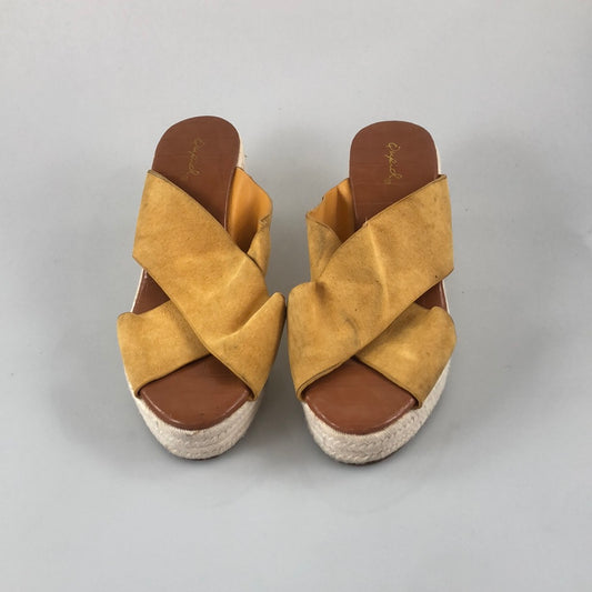 Zapatilla Amarillo Qupid