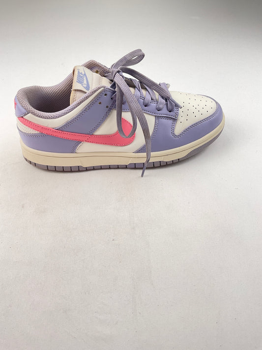 Tenis morado NiKe