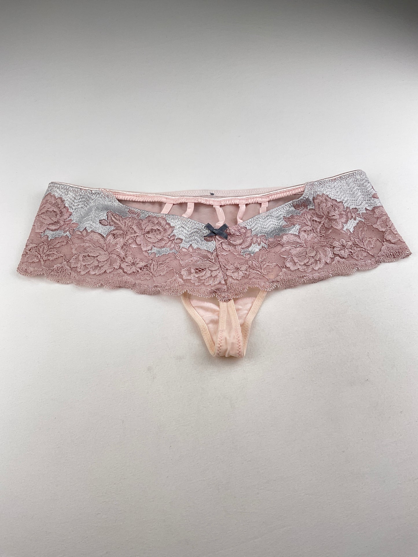 Panti Nude Floral Victoria’s Secret