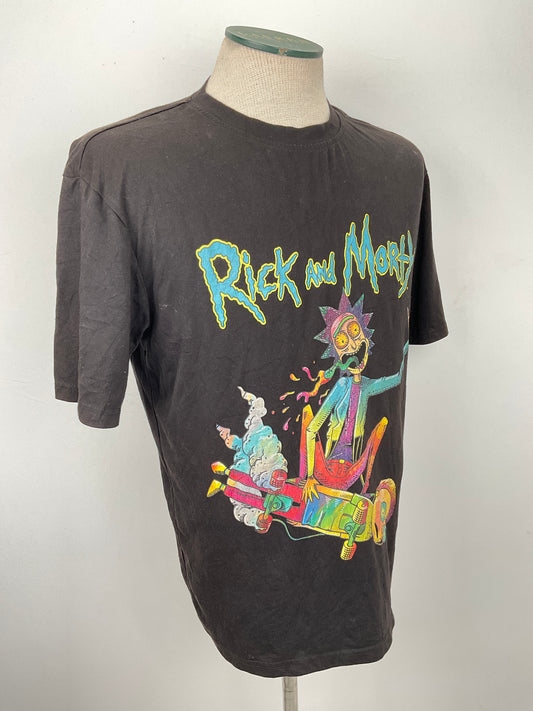 Camiseta Negro Romwe