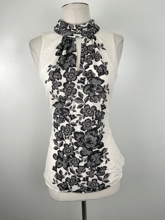 Blusa Blanco Floral White Black