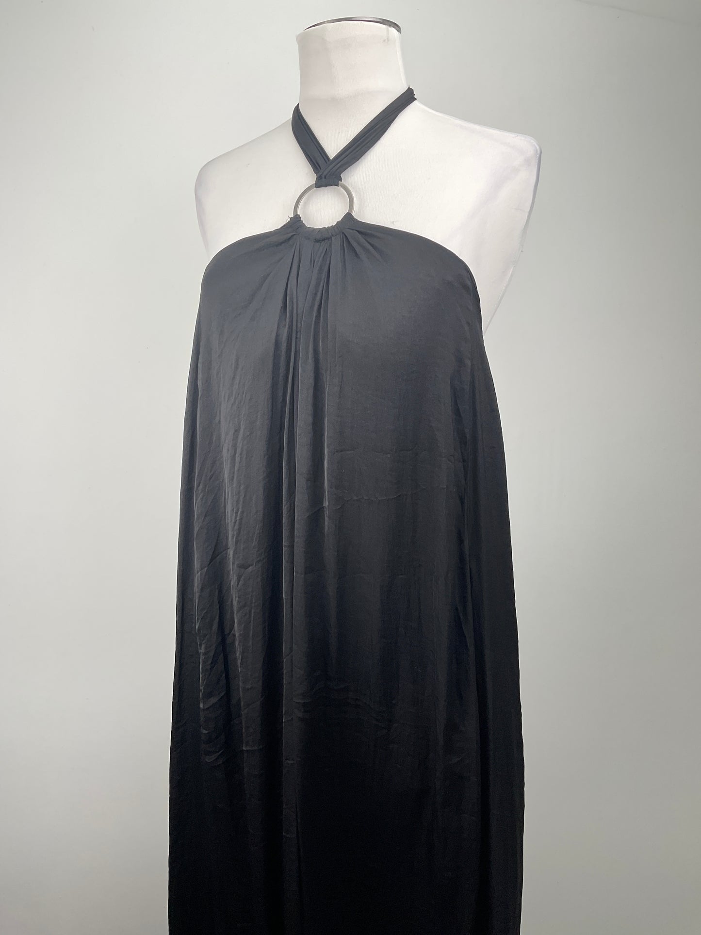 Vestido Negro Tfg