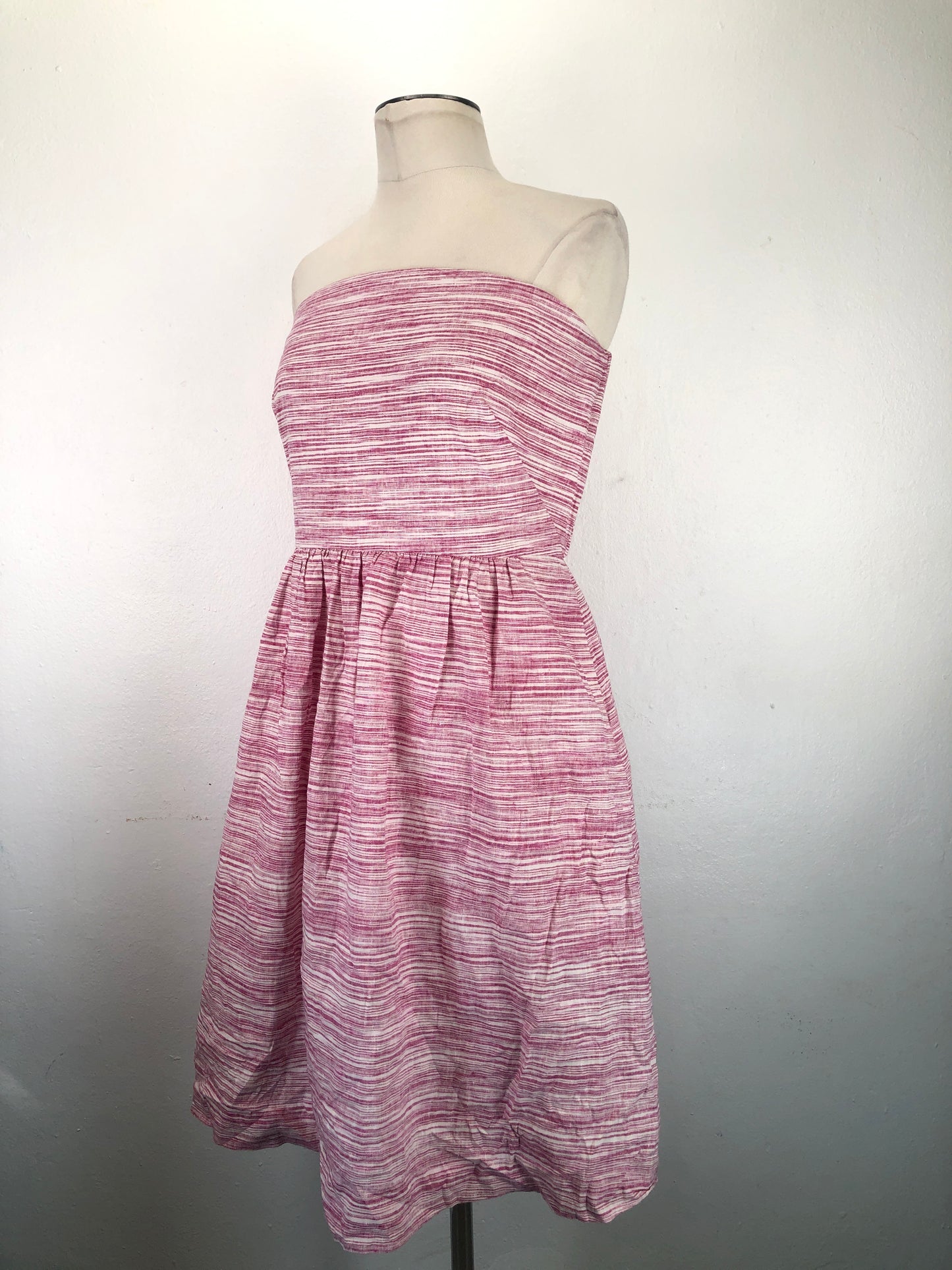 Vestido Rosado de Rayas Banana Republic