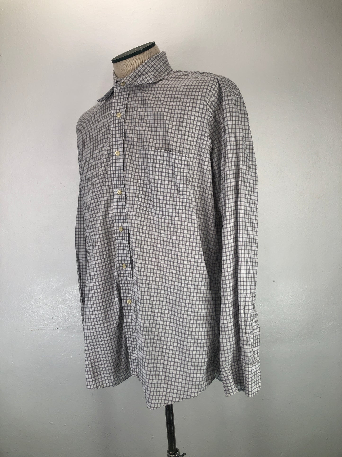 Camisa Gris de Cuadro Forsyth of Canada