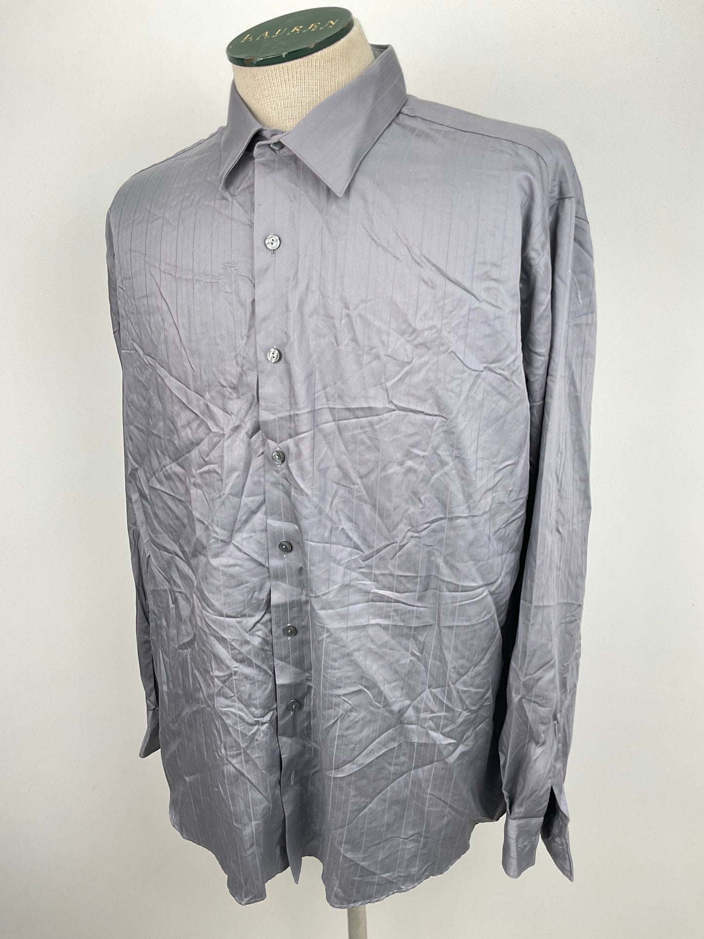 Camisa Gris de Rayas Reaction