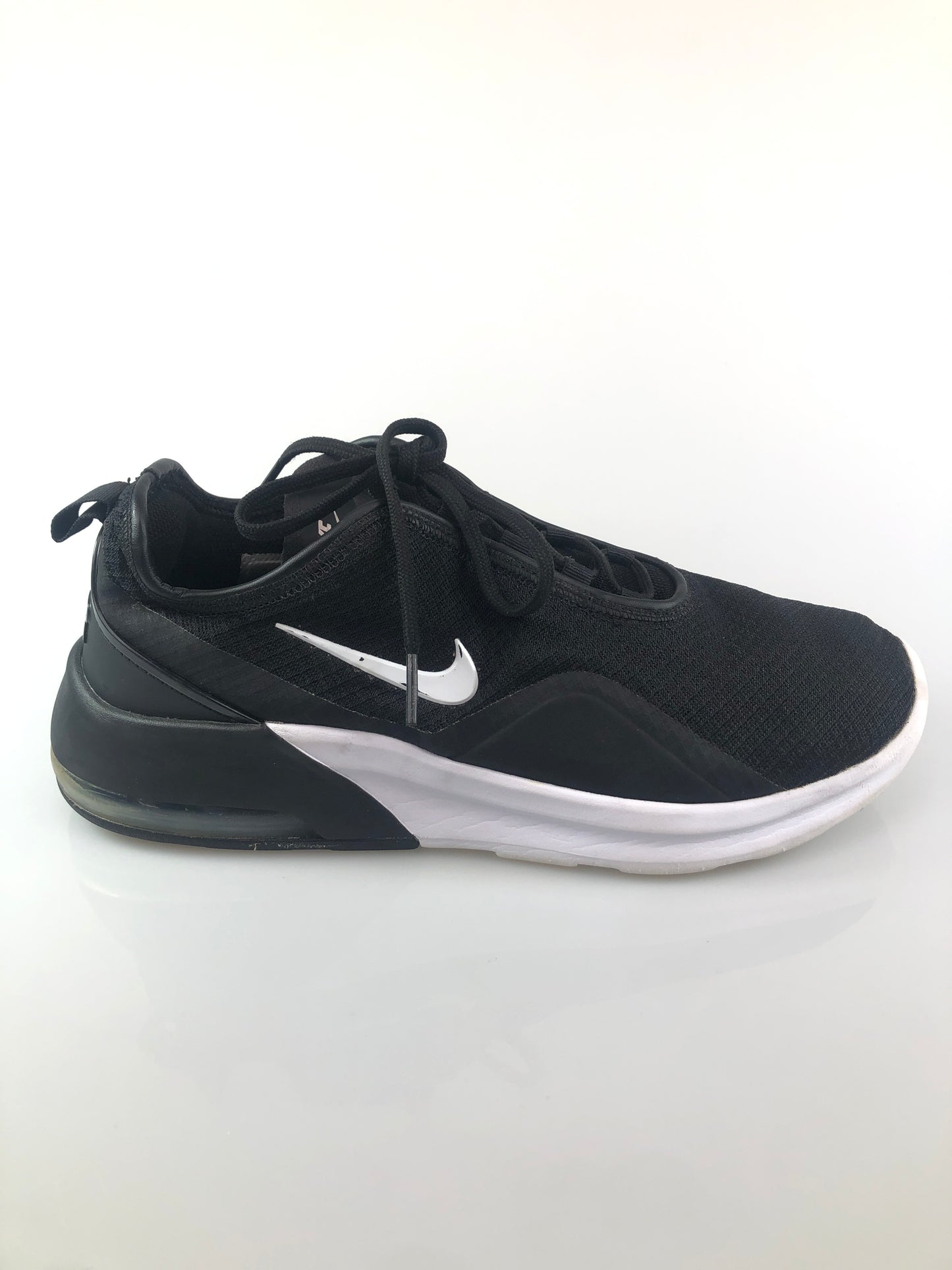 Tenis Negro Nike Aire