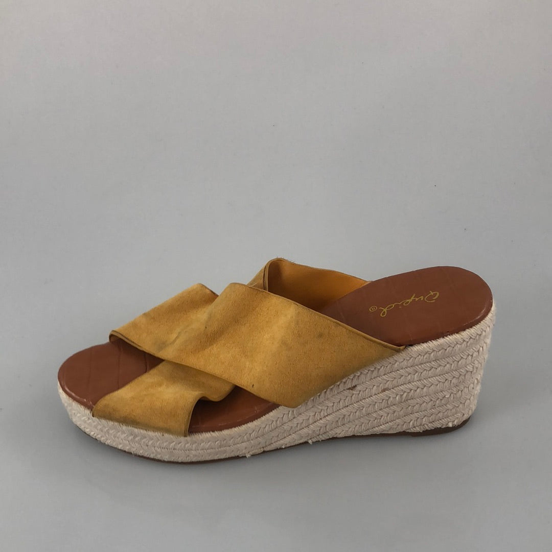 Zapatilla Amarillo Qupid