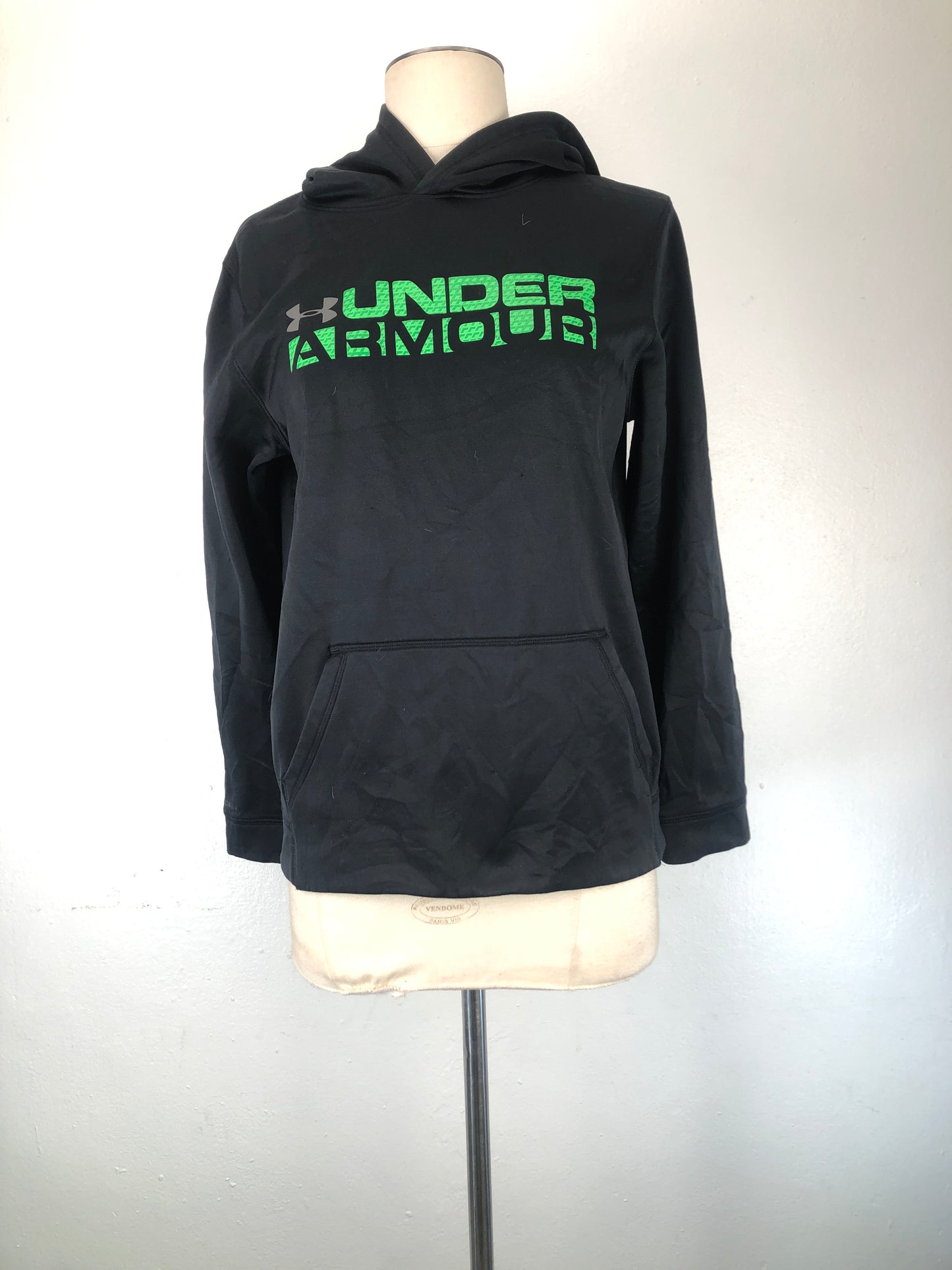 Abrigo Negro Under Amour