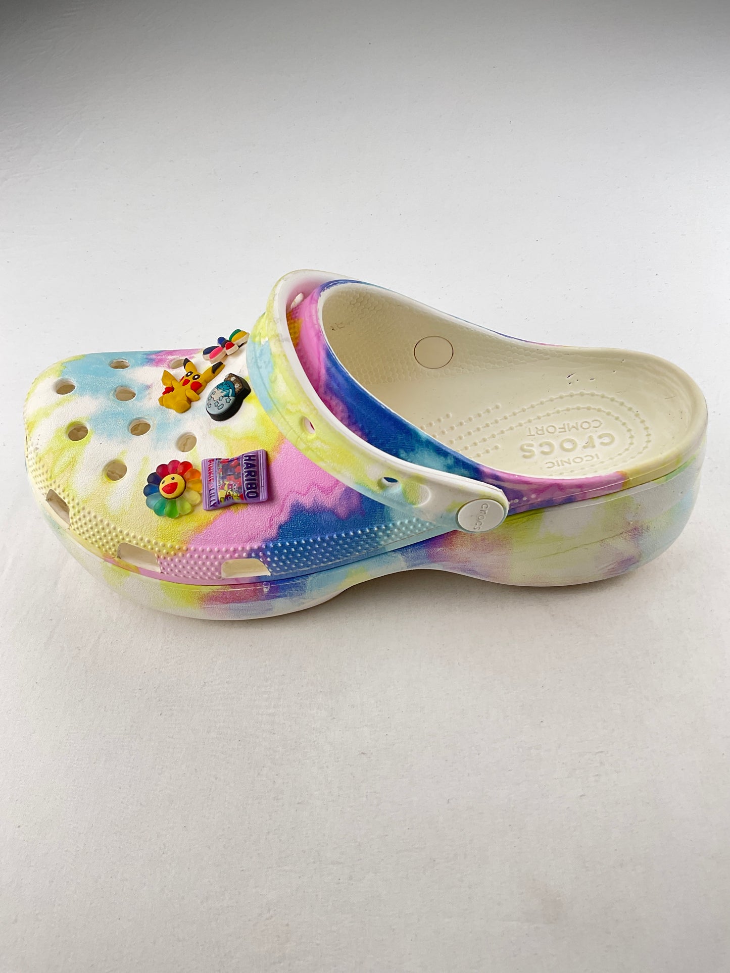 Sandalia Multicolor Crocs