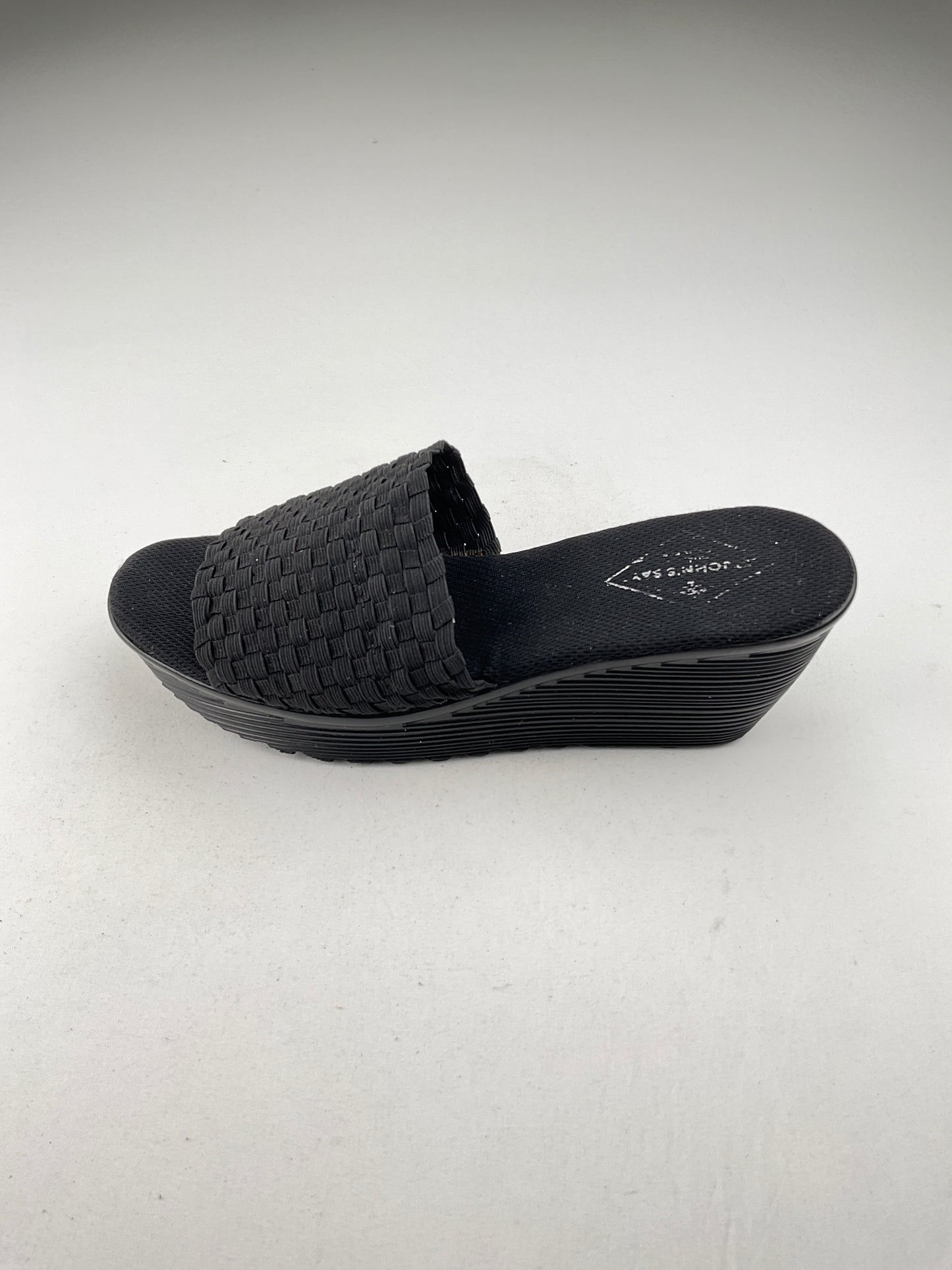 Zapatilla Negro Plataforma St John’s Bay