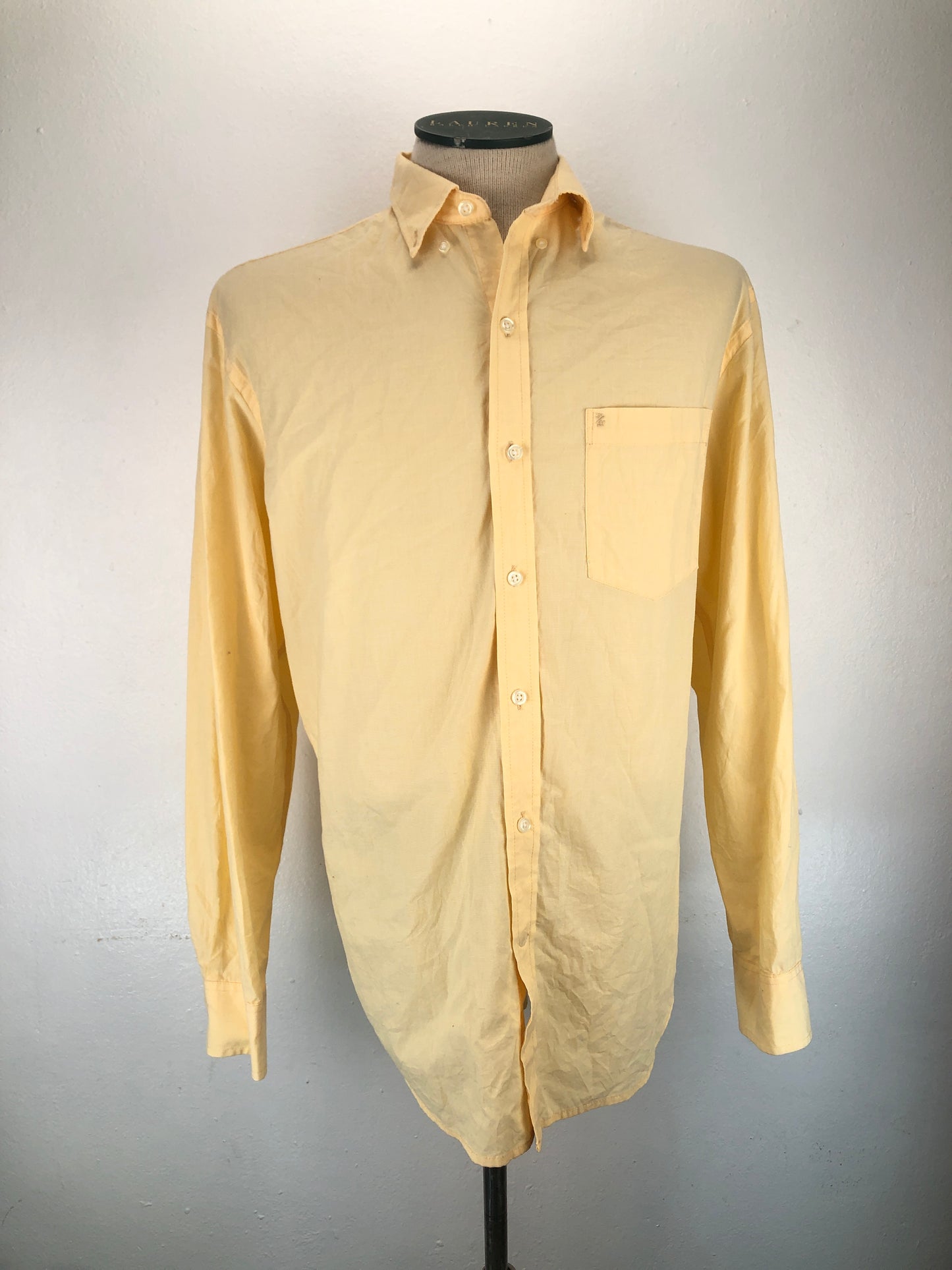 Camisa amarillo Izod