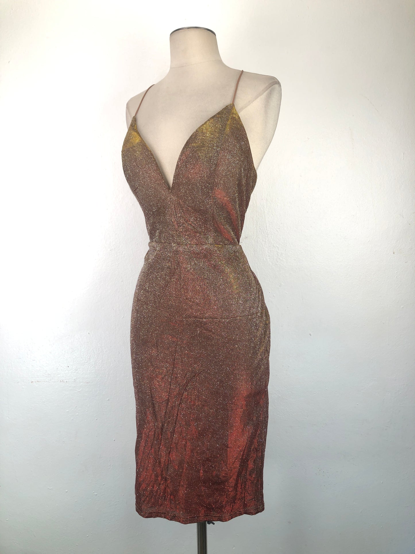 Vestido Dorado Brillo windsor