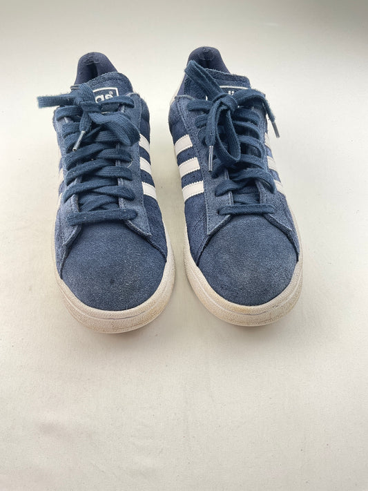 Tenis azul marino Adidas
