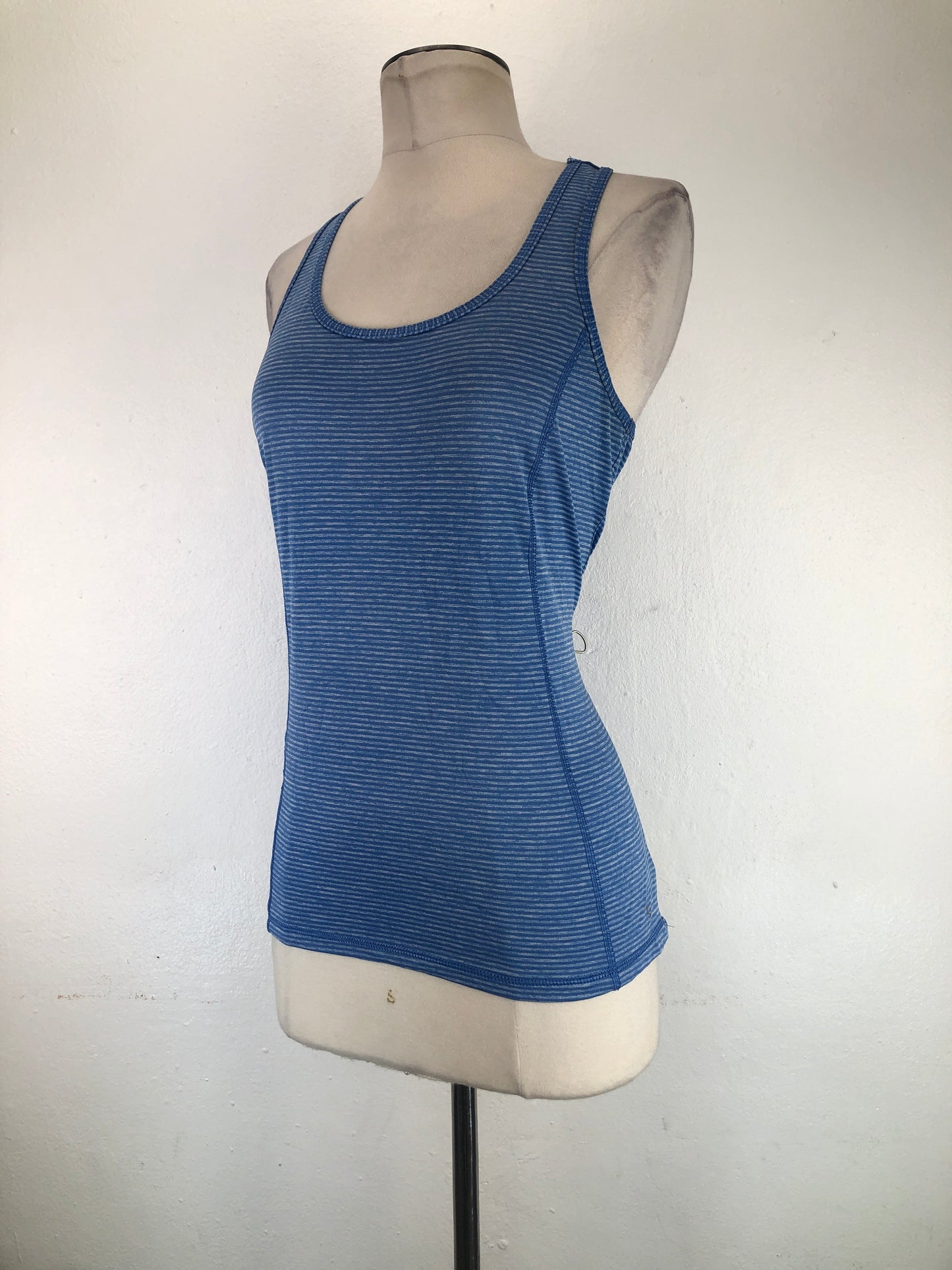 Blusa Azul de Rayas Deportivo Danskin