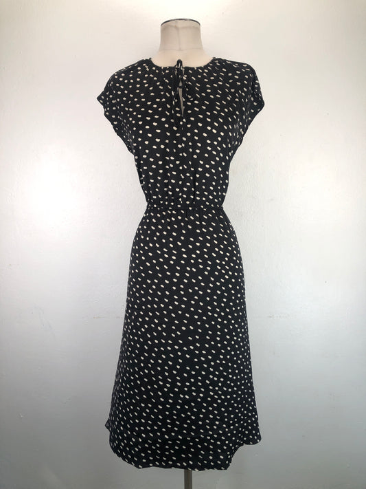 Vestido Negro de Lunares Hm