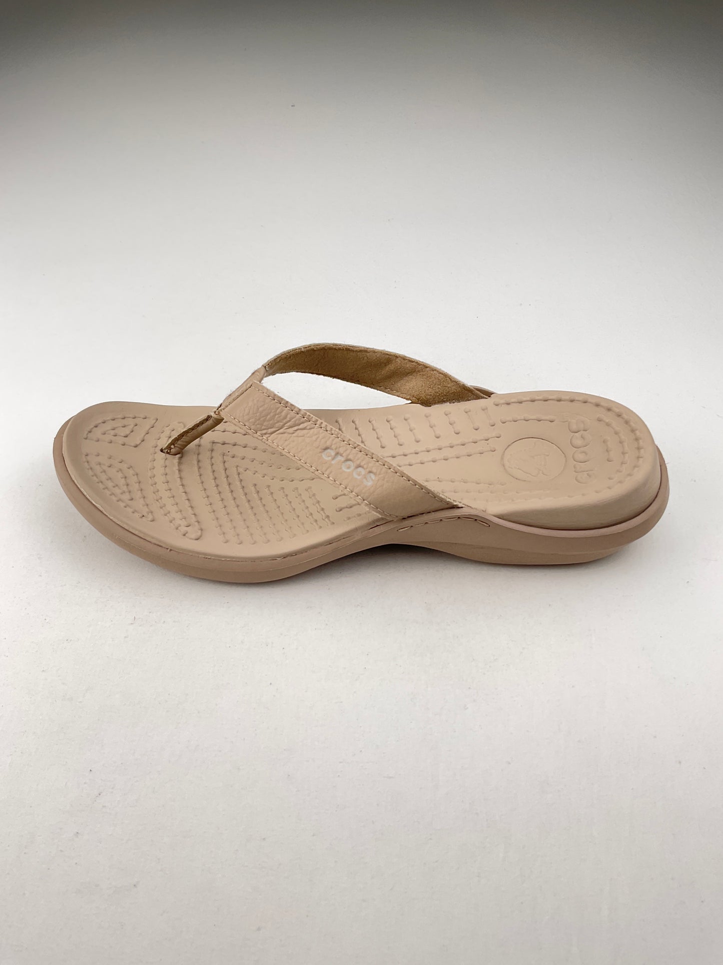 Sandalia Nude Crocs