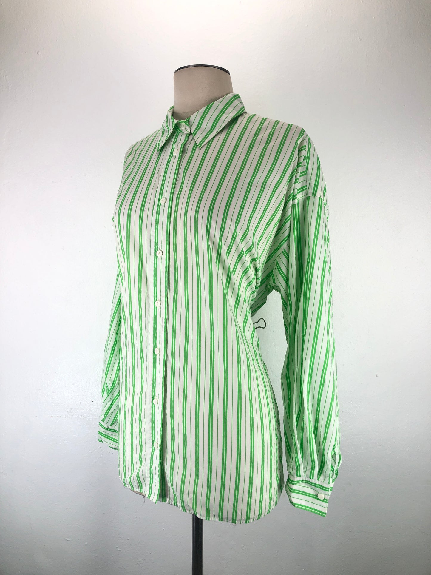 Camisa Verde Rayas Stradivarius
