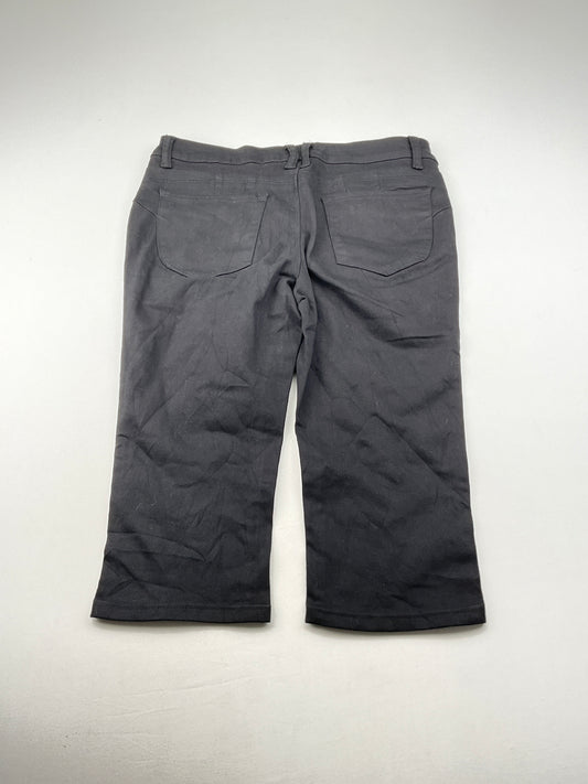 Pantalon Capri Negro Hybrid