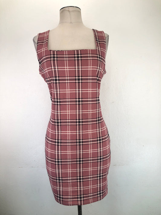 Vestido Nude de Cuadro Attirance