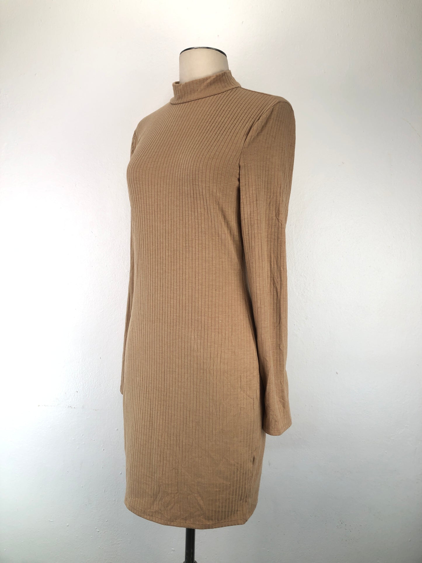Vestido Crema de Rayas Forever 21