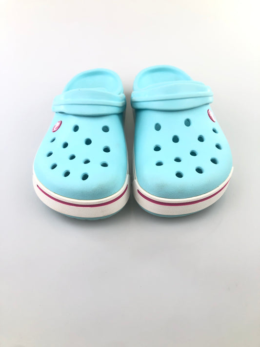 Zandalia Turquesa Crocs