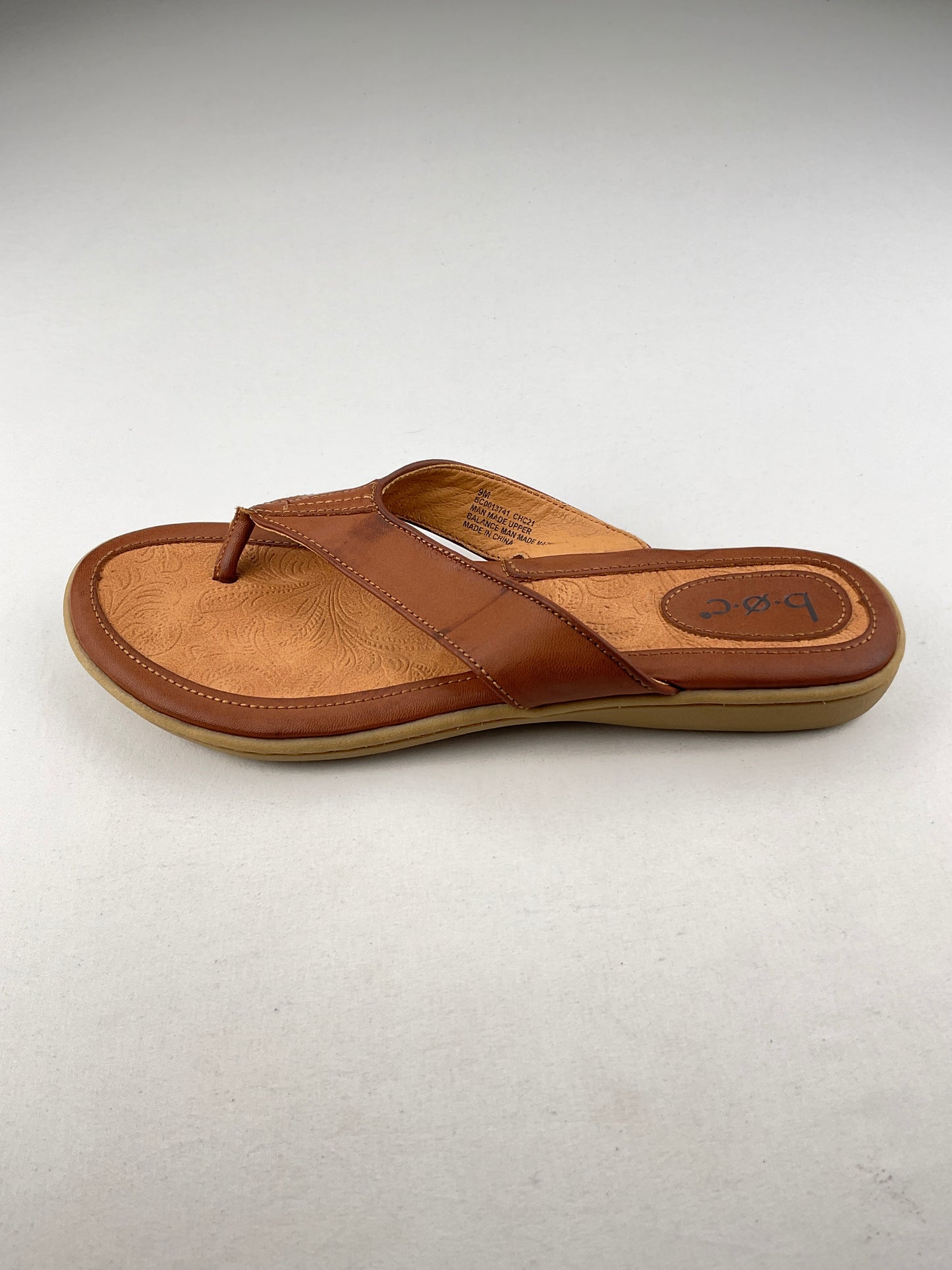 Sandalia Marron B.O.C