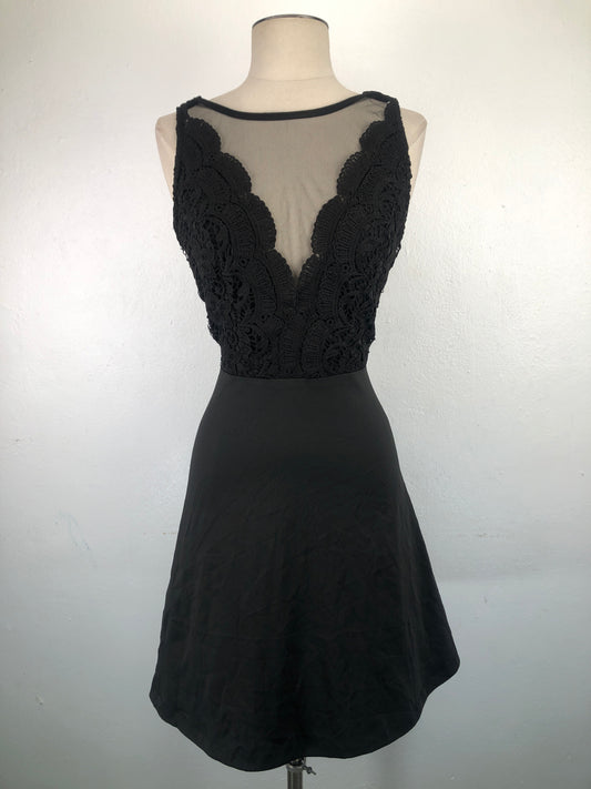 Vestido Negro Grace Karin
