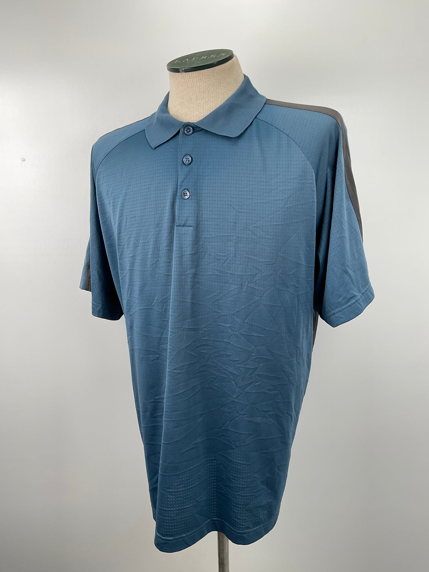 Camiseta Gris Azulado antigua