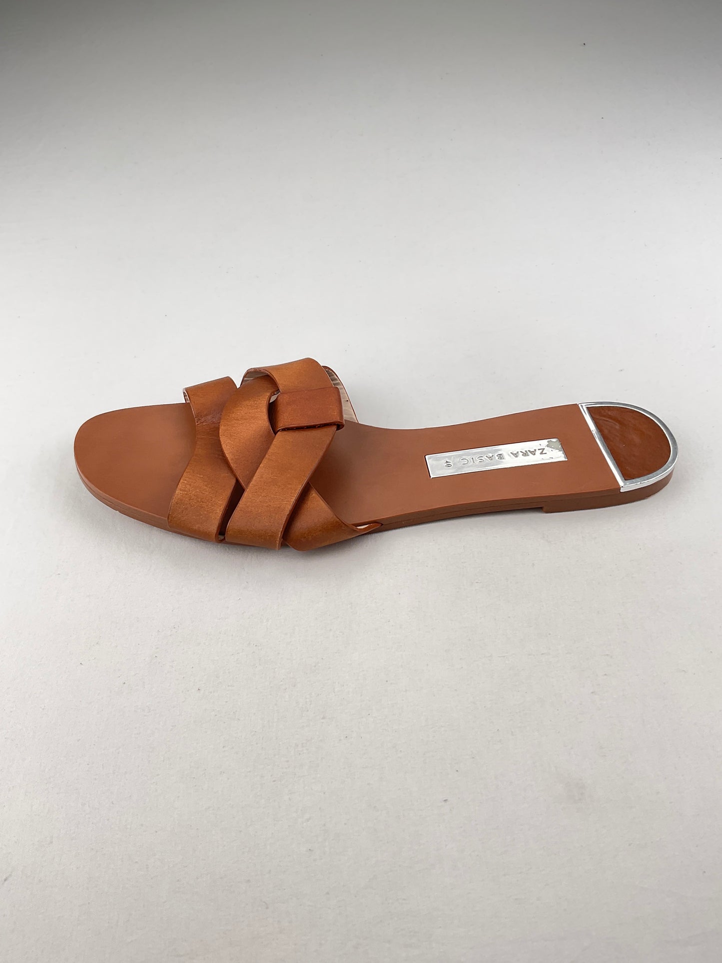 Sandalia Marron Zara Basic