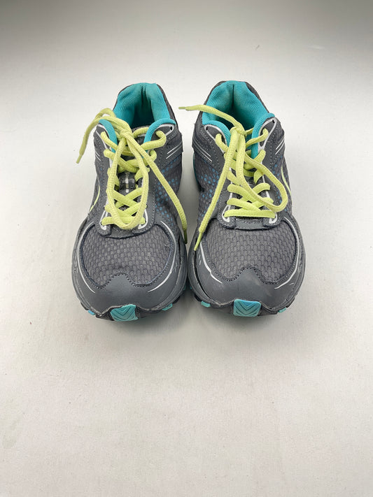 Tenis gris SFT
