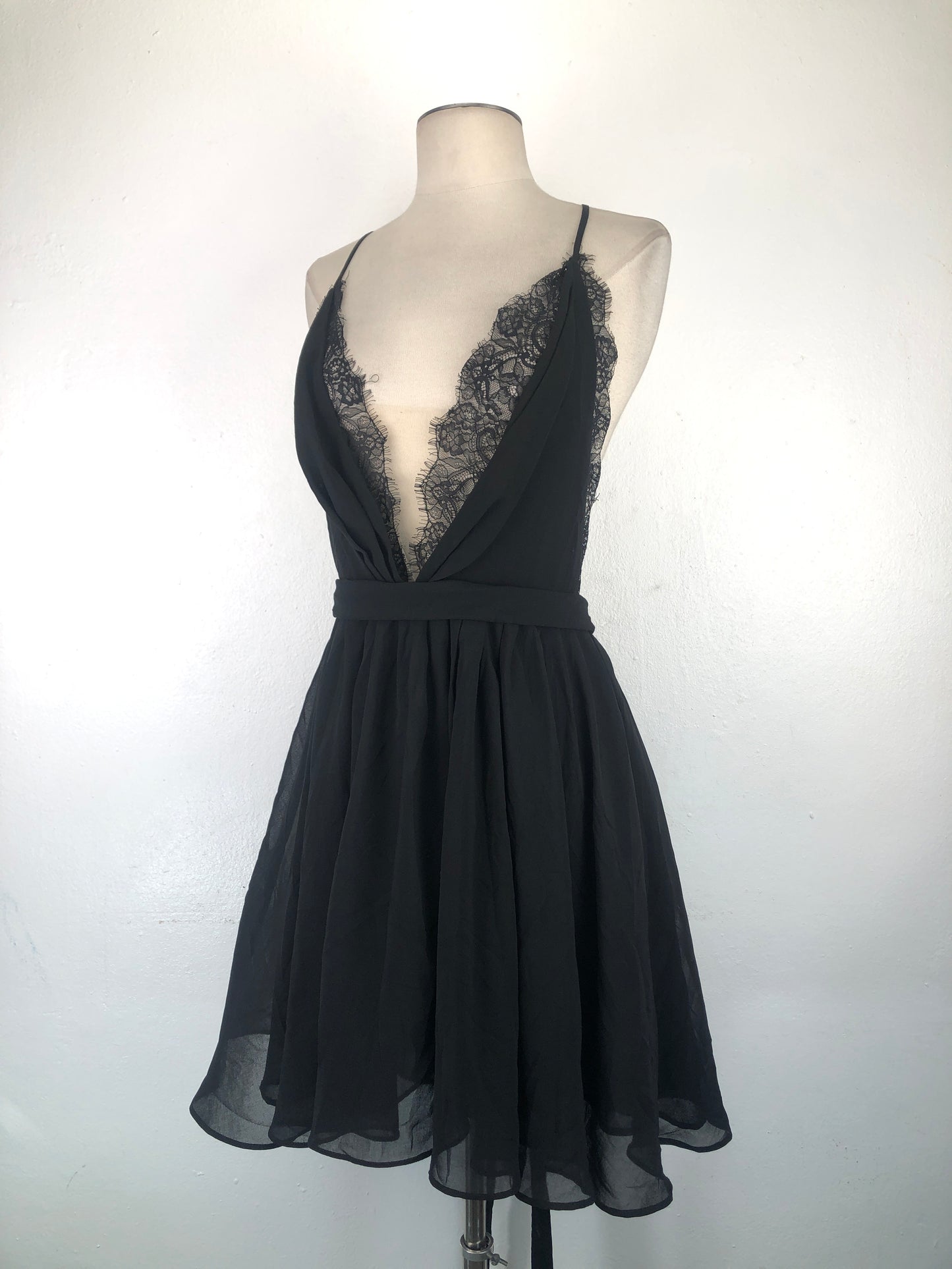 Vestido Negro Etiquette